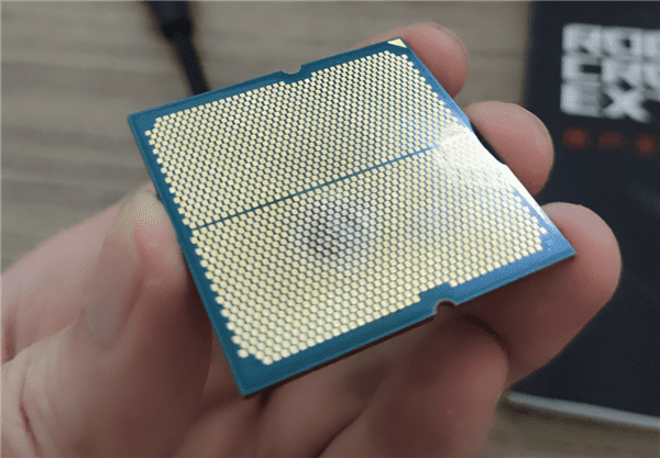 AMD Ryzen 7000X3D多次烧毁甚至主板死机！终于找到根本原因了
